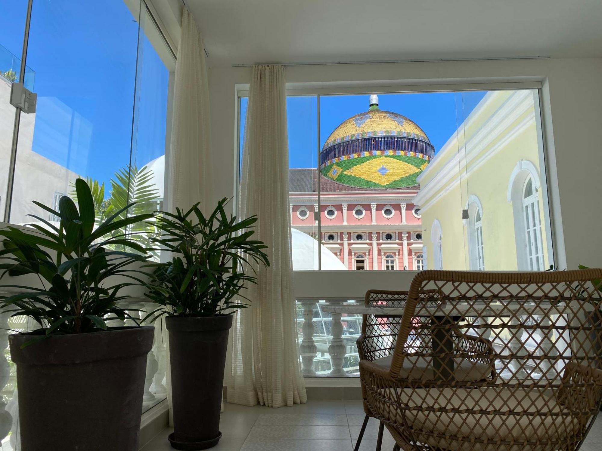 Hotel Juma Opera Boutique & 5*